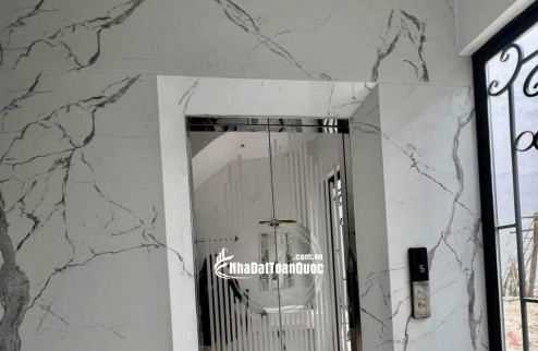 Cho thuê nhà, THANG MÁY, 158m2- 5T, Nguyễn Tuân, Vũ Trọng Phụng -53 tr